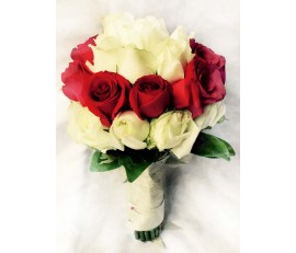 B21 WHITE & RED ROSES BRIDAL BOUQUET