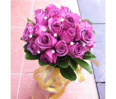 B9 PURPLE ROSES BOUQUET