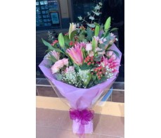 F75 TIGER LILIES WITH MIXED FLOWERS BOUQUET