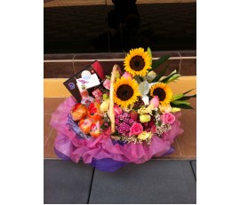 H5 HAMPER WITH SUNFLOWERS & ASSORTED FRUIT