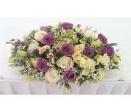 T20 WHITE & PURPLE ROSES OVAL TABLE FLOWER