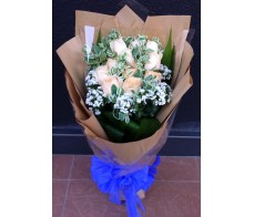 V5.1~ 11 PCS CHAMPAGNE ROSES BOUQUET