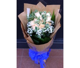 V5.1~ 11 PCS CHAMPAGNE ROSES BOUQUET